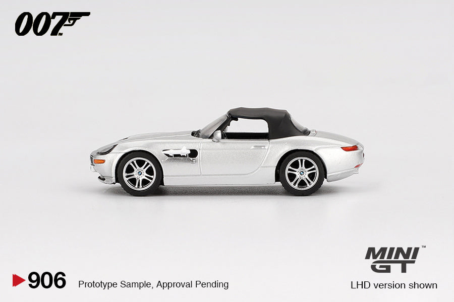 BMW Z8 "The World Is Not Enough"
