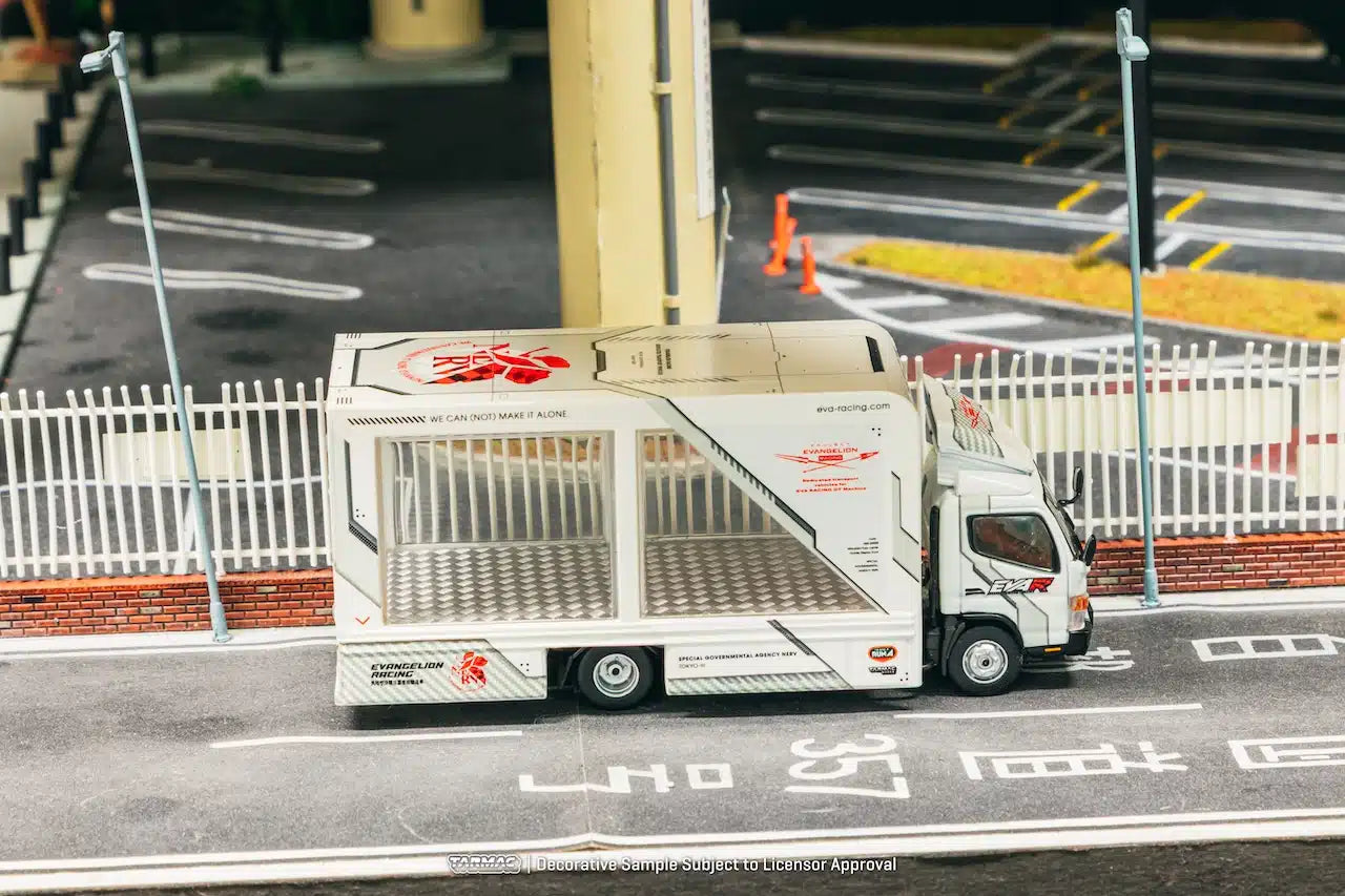 Mitsubishi Fuso Canter EVA Racing, White