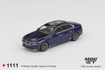 BMW i7 xDrive60 Tanzanite Blue Metallic