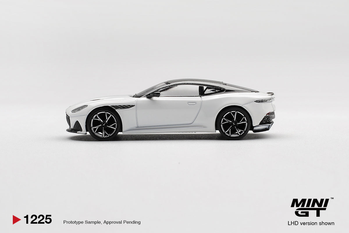 2024 Aston Martin Dbs Stratus, White – afbeelding 2