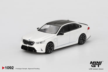 BMW M5 Alpine White