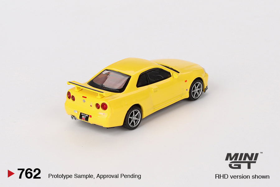 Nissan Skyline GT-R (R34)  V-Spec  Lightning Yellow Mini GT