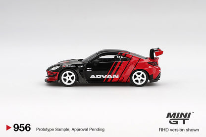 Toyota GR86 HKS TYPE R ADVAN 2022 Tokyo Auto Salon