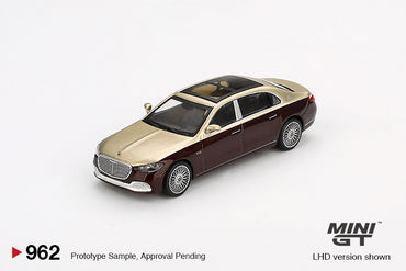 Mercedes-Maybach S 680 Gold / Dark Red Metallic