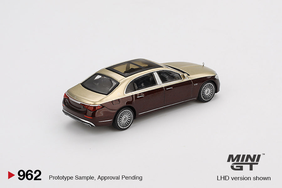 Mercedes-Maybach S 680 Gold / Dark Red Metallic