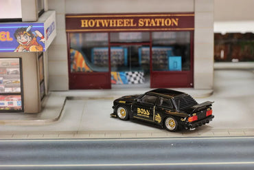 BMW E30 *BOSS*, black/gold